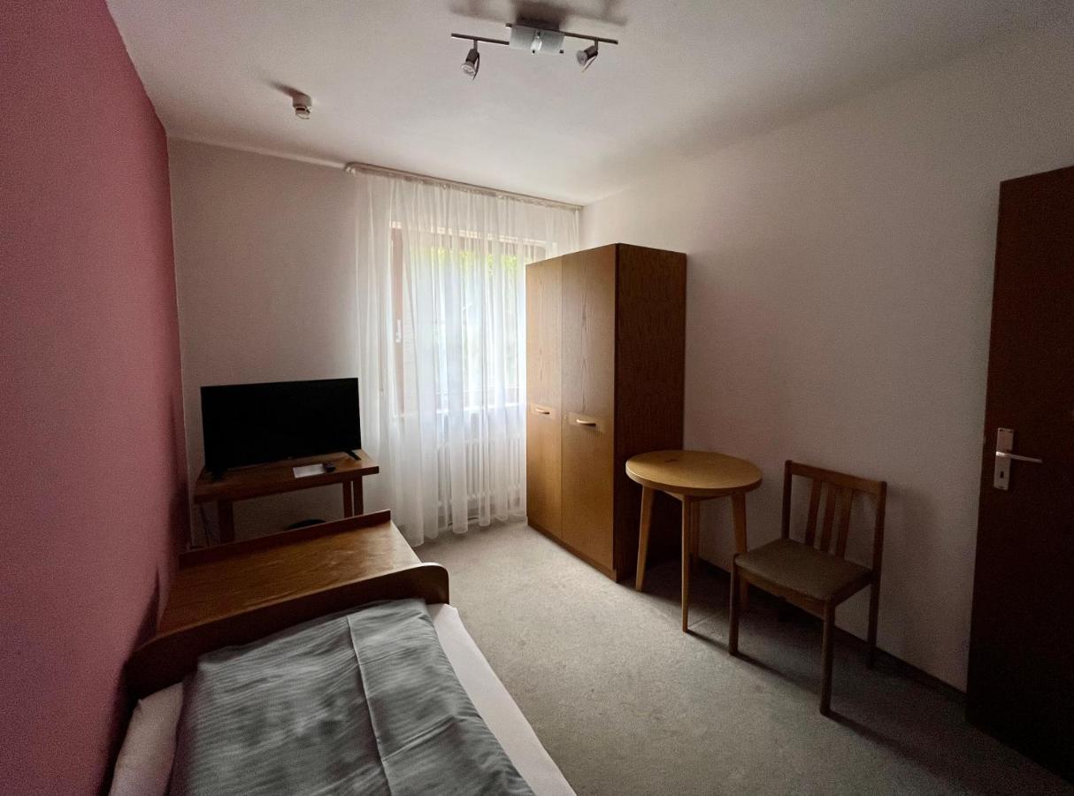 Hotel-Gasthof Deutschmeister Donauwörth 外观 照片