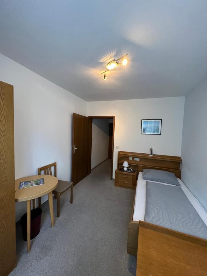 Hotel-Gasthof Deutschmeister Donauwörth 外观 照片