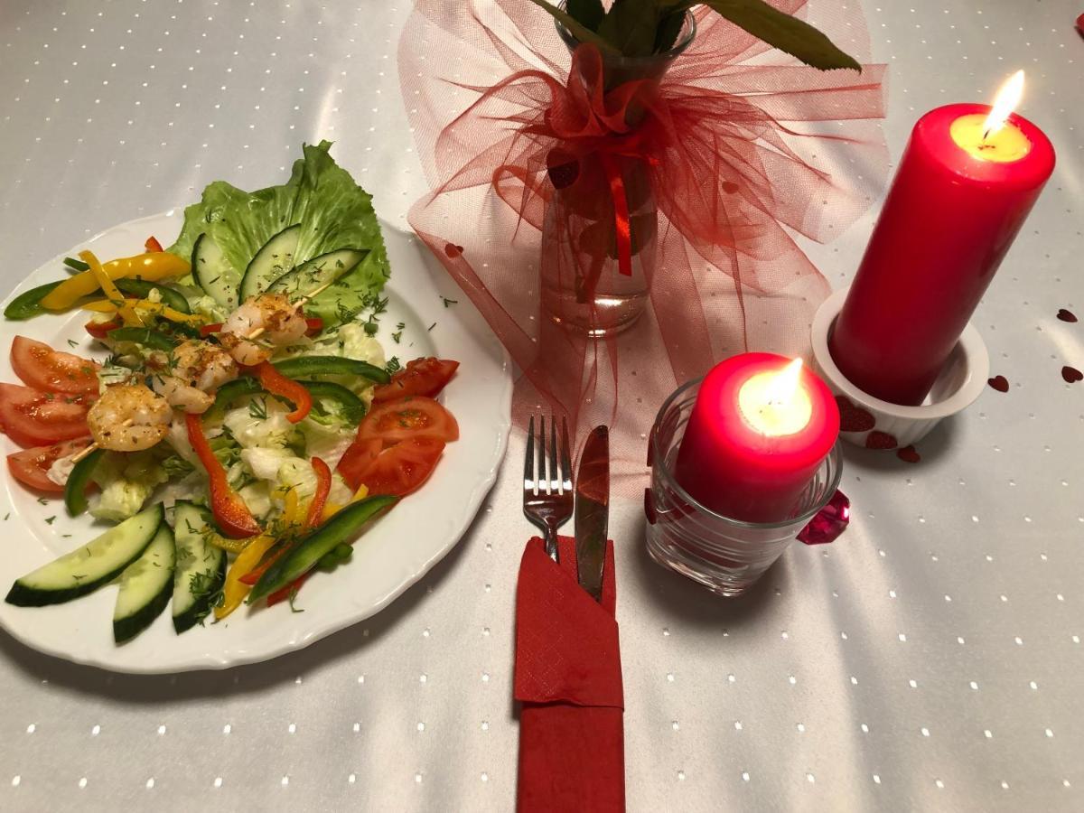 Hotel-Gasthof Deutschmeister Donauwörth 外观 照片