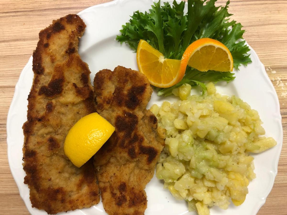 Hotel-Gasthof Deutschmeister Donauwörth 外观 照片